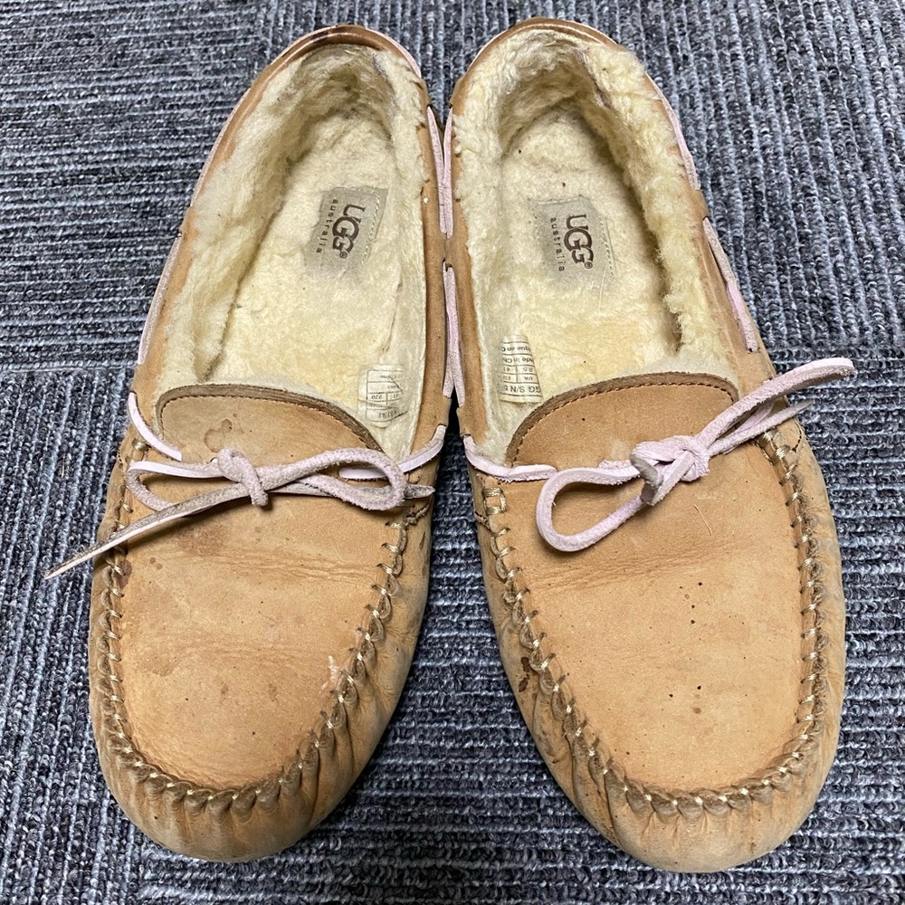 Women’s Ugg Slippers